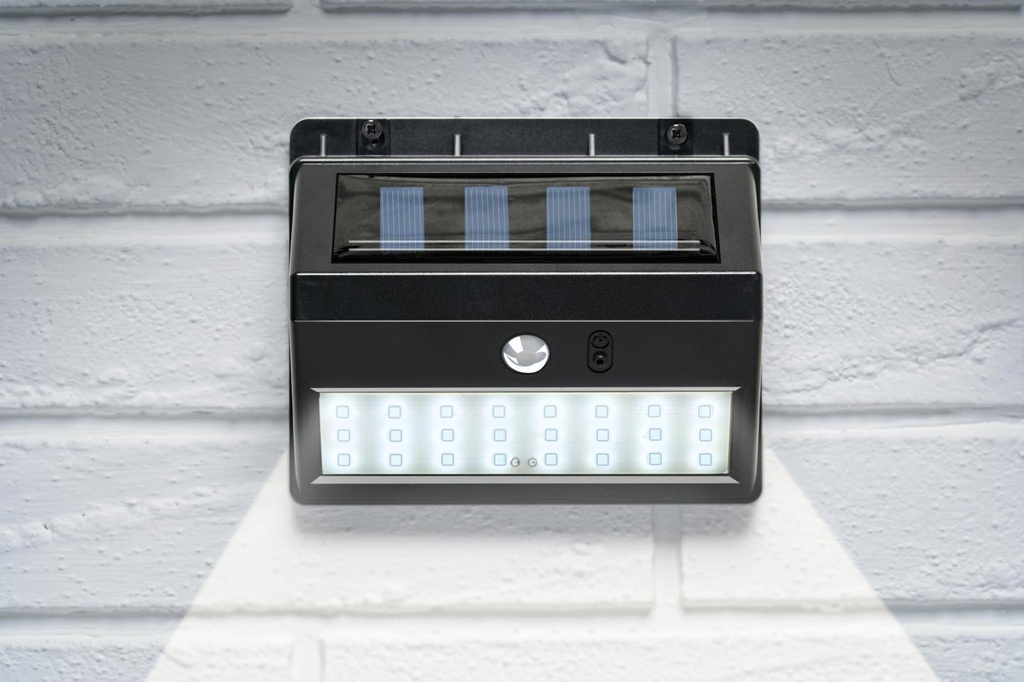 GRUNDIG Solar Wall Light With Sensor
